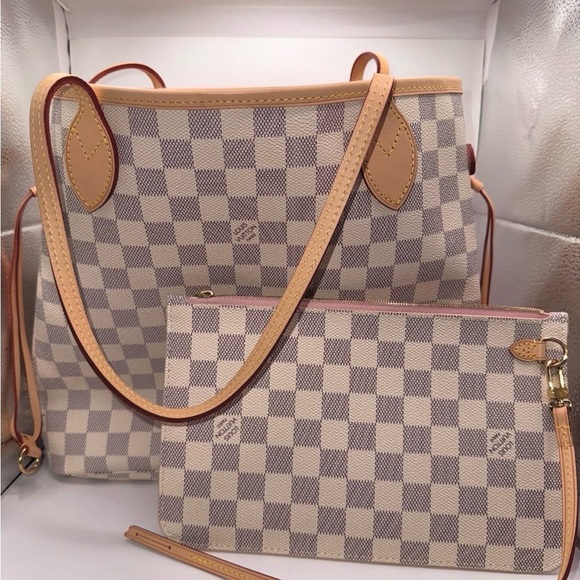 Louis Vuitton Damier Azur Neverfull MM with Pouch at Jill Louis Vuitton neverfull MM Damier Azur full set -new